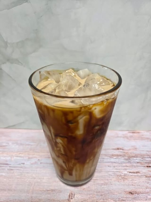 Dirty Brow Sugar Milk Tea .. (Is Time).