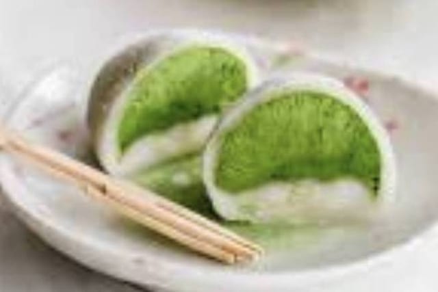 Matcha Mochi Ice Cream (6 Pcs).
