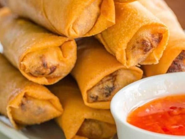 Chicken Egg Roll 2 Pc Cluck..cluck.